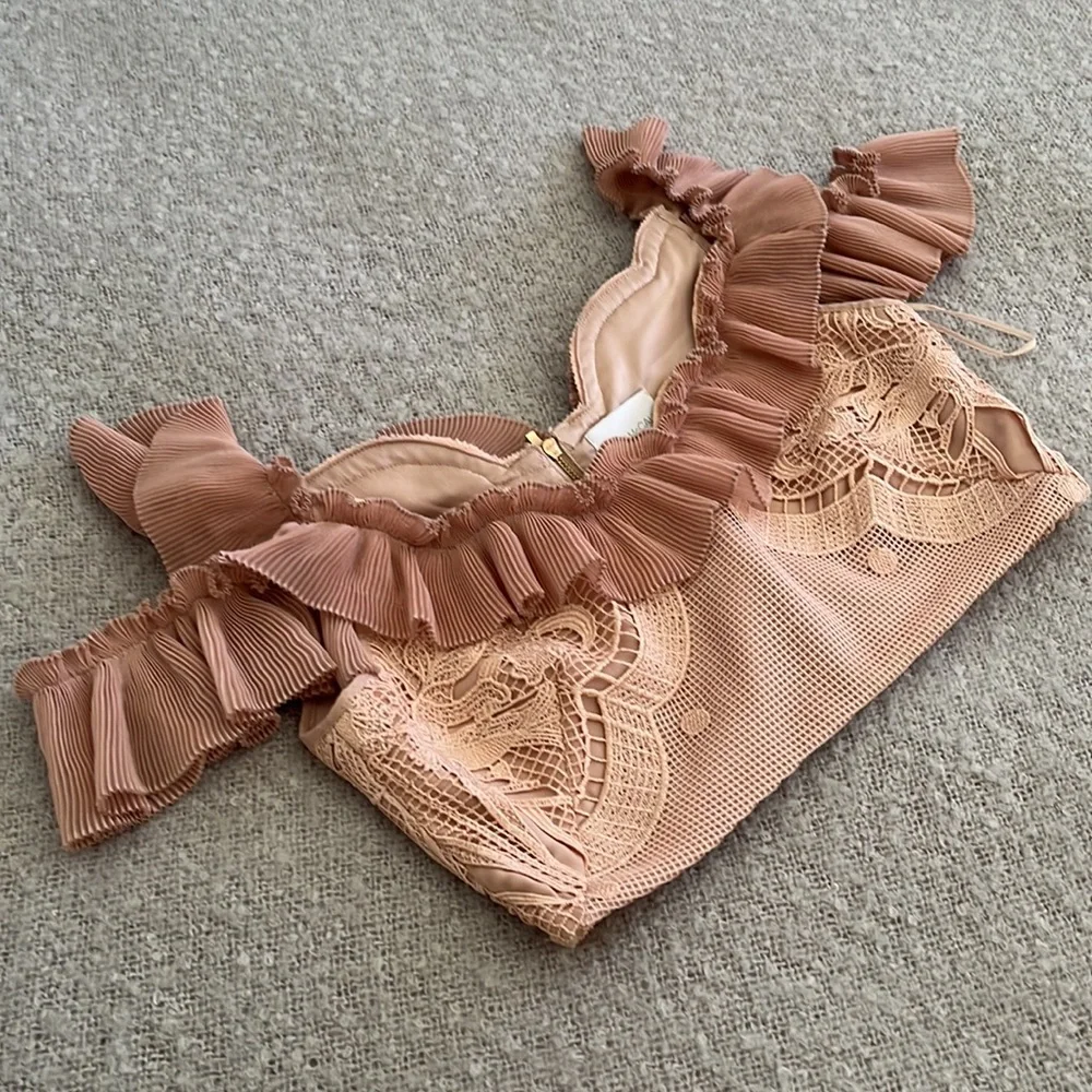 ALICE MCCALL Signed Sealed Lace Ruffle Cold Shoulder Crop Top - Picture 8 of 16